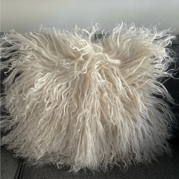 2 Flokati cushion covers -SOLD - Picture 1 of 2